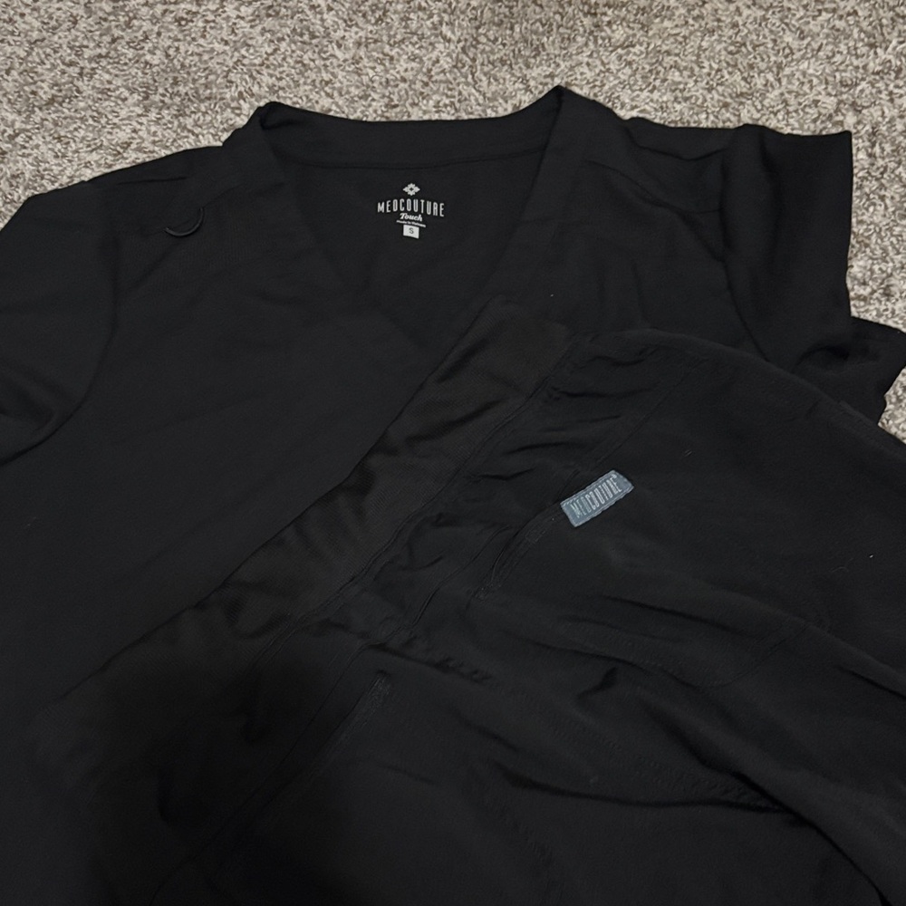 Med Couture Women's Black Scrub Top